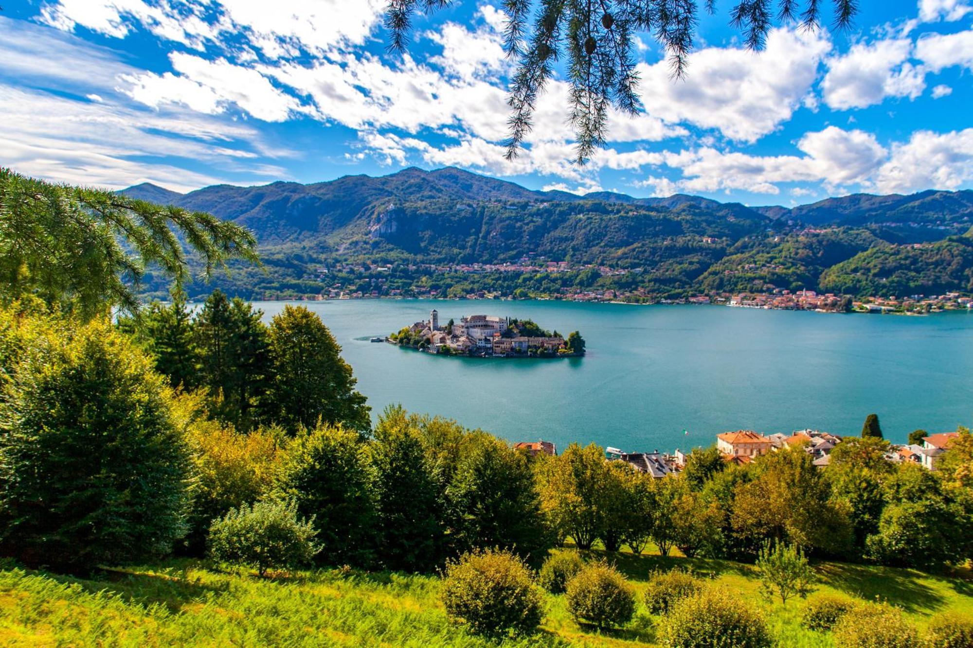 Omegna Lakeside Exterior photo
